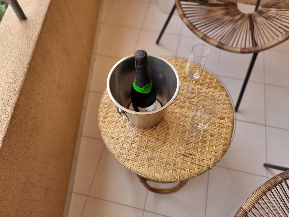 Apartamento Encantador Com Piscina Aquecida بورتيماو المظهر الخارجي الصورة