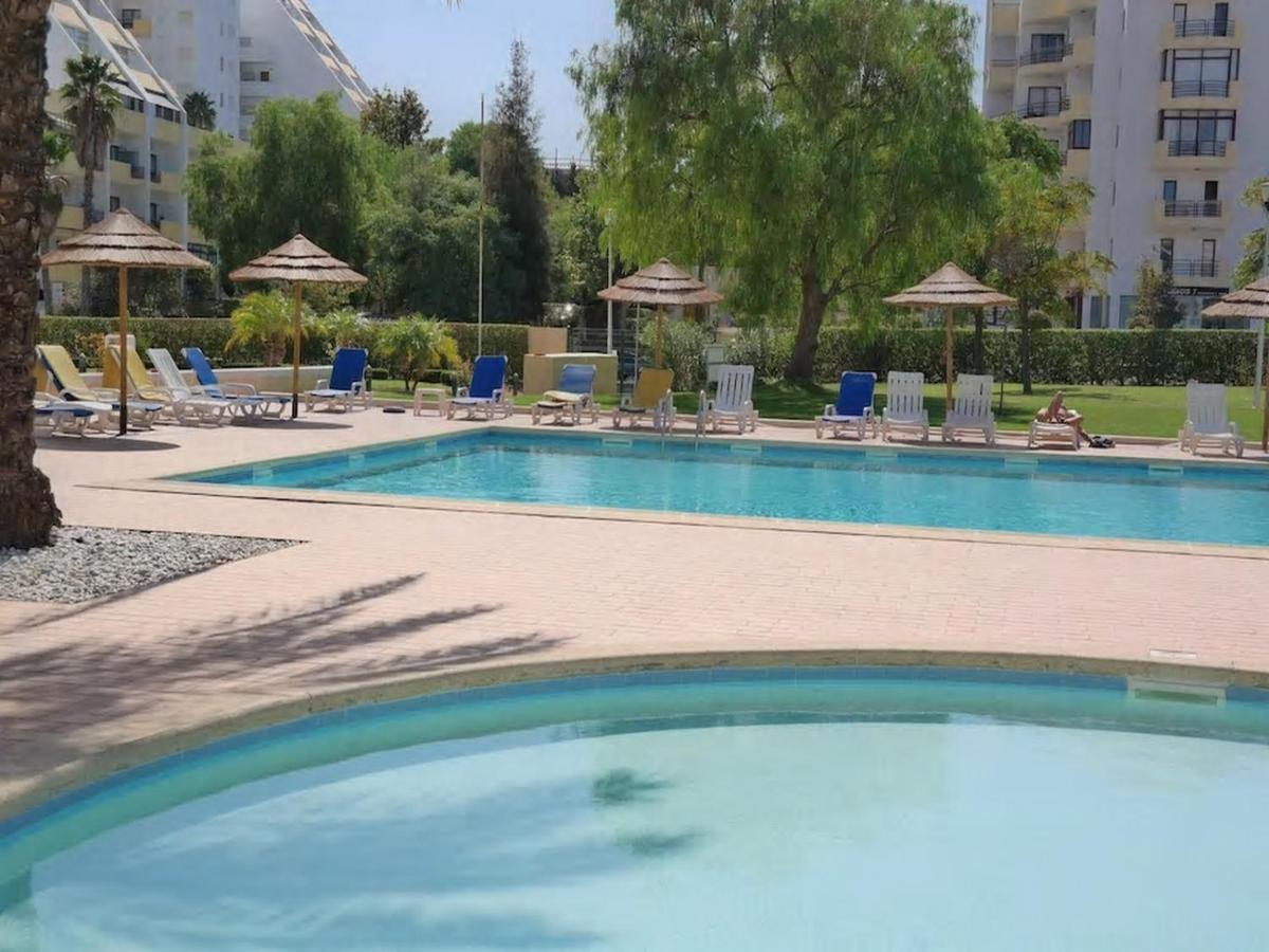 Apartamento Encantador Com Piscina Aquecida بورتيماو المظهر الخارجي الصورة