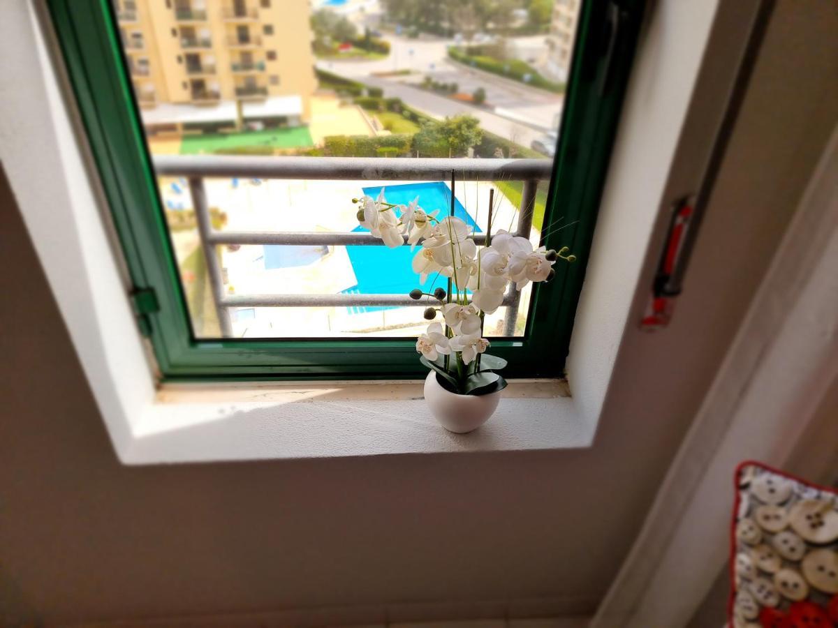 Apartamento Encantador Com Piscina Aquecida بورتيماو المظهر الخارجي الصورة